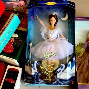 Barbie swan queen princess ballet series 1997 NIB